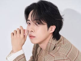 가수 재하, 엠케이에스이엔티와 전속계약..별사랑·이도진과 식구