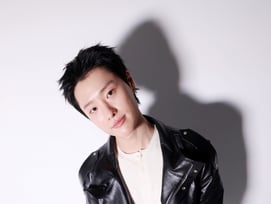 우즈, 완벽주의 내려놓은 록스타의 여유 [★FULL인터뷰]