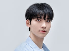 'JYP 1호 트로트 연습생' 최종원, '무명전설 디너쇼' 출격..특별한 무대