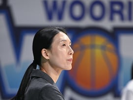 [직격 인터뷰] 4명 은퇴에도 제자들 선택 존중한 전주원 감독 "제2의 인생 응원, 남은 선수들에겐 기회"