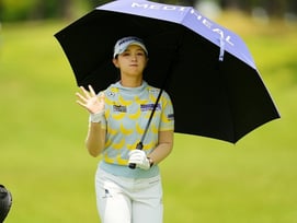 '컷오프보다 빠른 1R 탈락' 박현경의 치명적 실격, '8승 골퍼'가 대체 어쩌다