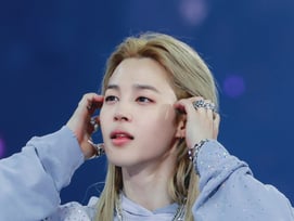 부산이 '지민로드'로! 방탄소년단 지민 팬들 대규모 팬 서포트