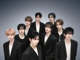 아홉, '슈가 하이'도 통했다..아이튠즈 12개국 차트 장악