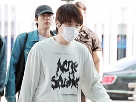BTS 슈가 '잘 다녀올게요'[★포토]