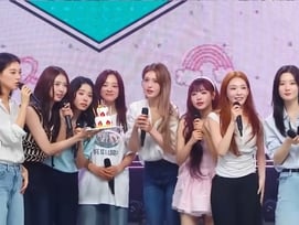 "언젠가 '갑자기' 또 나타날지 몰라"..아이오아이,음방 트리플크라운 달성