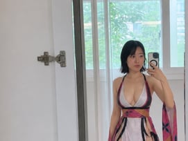 '1억 성형' 이세영, 가슴골+골반 훤히 드러낸 파격 코스프레 [스타이슈]