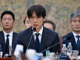 '연봉 38억설' 홍명보 전 감독 "절대 아니다, 훨씬 적다... 공개는 불가"
