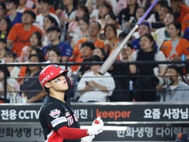 '이럴수가' 김도영을 안 걸러?→9회 스리런포 쾅!→이의리 공 4개로 끝냈다, KIA 파죽의 4연승 질주 [대전 현장리뷰]