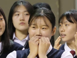 [현장 인터뷰] "슈퍼팀 언니들과 1초만 뛰어도 배운다" 임연서 향한 박정은 감독의 기대... "BNK 미래될 것"