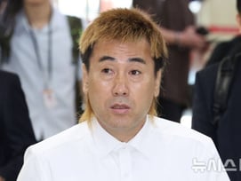 "가족 문제까지 거론하며 공개 비판" 김병지 '박문성 등 저격 논란'에 국회의원도 지적