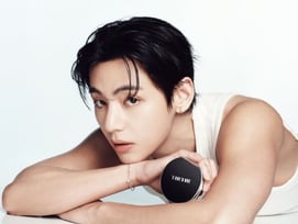 '뷔 이펙트' 티르티르,이번엔 몇 시간 만에 품절될까...방탄소년단 뷔 몽환적인 신상 화보 공개[K-EYES]