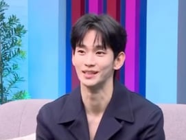 김수현, 밝은 미소로 화려한 복귀..연기 열정까지 "배우 하길 잘했구나"
