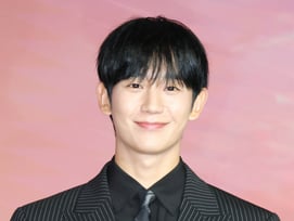 정해인, 육각형 변호사 된다..신세경 남친으로 '러브 바이러스' 출연[공식]