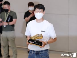 "남은 시간 축구에 집중" 손흥민 패션 브랜드 'NOS7' 사업 접는다