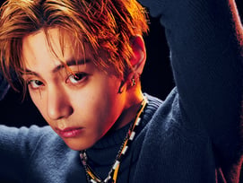 방탄소년단 뷔, 가을에도 사랑스러운 '김태형'