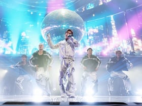 이와타 타카노리 '화려한 무대'[★포토]