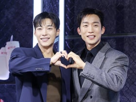 우도환-이상이, 상남자 속 러블리 모먼트[★포토]