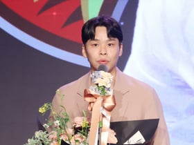 [포토] 정민수 '내년에도 받을게요'