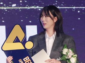 [포토] 웃었다! 강소휘!