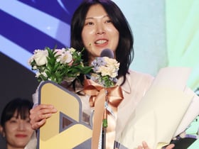 [포토] 베스트7 양효진 '연경언니와 약속 지켰다'