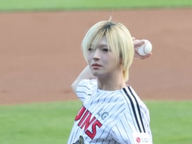 [포토] idntt 이청명의 총명 시구