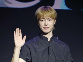 SF9 다원 '여유로운 손인사'[★포토]