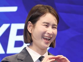기보배 '신나는 손하트'[★포토]