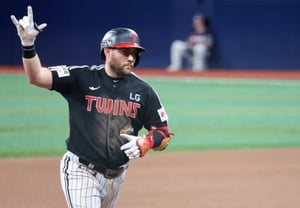 'Three RBIs including consecutive at-bats' Austin's one-man show! LG escapes four-game losing streak with a thrilling 4-3 comeback victory over Samsung, who were without Koo Ja-wook → [Daegu On-site Review]