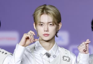Tomorrow X Together Federal Reserve donates 100 million won to Love's Fruit on his birthday, bringing warmth