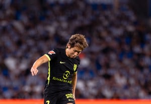 「沈黙」のイ・ガンイン、また30分を残して交代アウト··· ATマドリード、ソシエダに3-0で勝利
