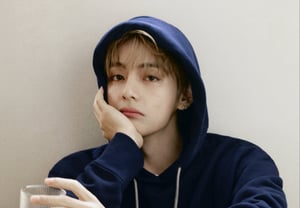 48小时内高达630万美元……防弹少年团V与Champion合作创下“媒体影响力价值”最高纪录