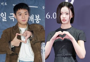 Kim Si-a, New Partner for "Million-Popular Actor" Park Ji-hoon?.. "Considering 'Holding the End of This Night'" [Official]