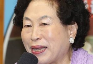 「典型的な小利大損」チョン・ウォンジュ、出演料を上げようとして11万人の登録者を失う危機 [スター・イシュー]