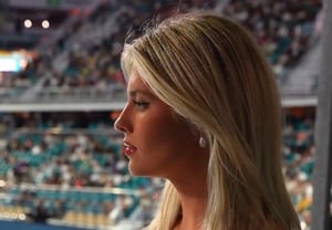 "Real-life Barbie" 173cm former women's basketball star stuns at US Open... "Psychology student who used to get A+ in brainy subjects" reveals surprising charm