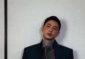 'Scandal học đường' Jisoo, khởi đầu mới ở Philippines "Hẹn hò với phụ nữ địa phương? Tôi rất mở"