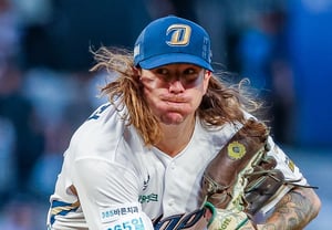 Apenas tres días después de su llegada, lanzó a 150 km/h. ¡El primer juego de 50 lanzamientos de Cleavinger con 60 victorias en la MLB: tres entradas y una carrera permitida, «éxito parcial» [Desde Changwon]