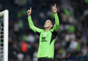 'Jeonju Crushes Kashiwa' Jeonbuk, 0:1→2:1 Thrilling Comeback... 'Thiago+Italo Back-to-Back Goals' ACLE Debut Victory [Jeonju On-Site Review]