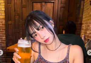 喝啤酒的Karina真实存在……还要变得更美吗？
