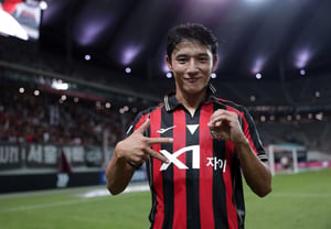 [Official] FC Seoul's 'South Korea National Team' Jung Seung-won celebrates double joy, honored with K-League Player of the Month award for two consecutive months