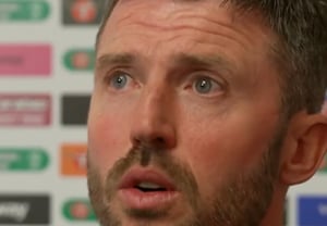 «A pesar de la peor derrota por la que pasó el Manchester United en 50 años», el entrenador Ten Hag dice: «Es mi culpa, pero no me preocupa la presión para ser despedido»... Su estilo «ir a su propio ritmo» sigue intacto.