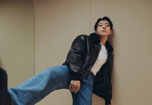 BTSジョングク、ズボンのジッパーを上げる音がすぐにビートに変わって··· CK新キャンペーンでダンス本能 [K-EYES]