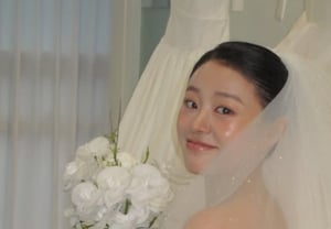 'Moto-solo' Lee Min-hong, surprising update... Happy in her first wedding dress: "I just wore it because it was pretty for no reason"