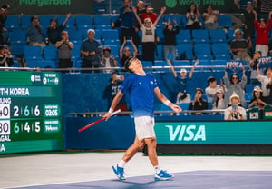 Jung Hyeon's three-hour battle + Kwon Soon-woo's comeback victory! Both turned the tables... Korea leads 2-0, just one win away from first-ever Davis Cup quarterfinals