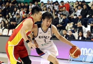'Fire the coach immediately, a 20-point blowout loss in Japan...' China's historic basketball disaster sparks 'tsunami' of fury