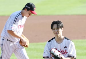 [Foto] Highlight Lee Ki-kwang: «Felicito a Im Chan-kyu por su victoria número 100»