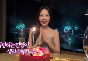 啊哦伊,♥公开中医男友生日礼物..从电脑到一晚200万韩元的豪华酒店度假