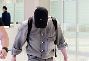 BTS Jung-kook 'Always a Folder Greeting' [★Photo]