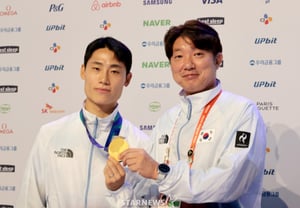 [一気に] 「イ・ヨンソプ監督と金メダル自慢^^」テックボール金メダリスト イ・ジュンソク