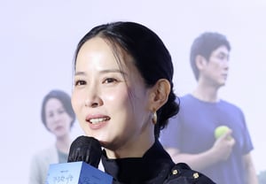 チョ・ヨジョン、はじめまして [★フォト]