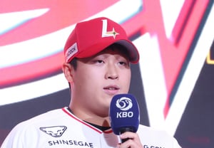 [フォト] イ・ユンソン「ランダースへ行きます'